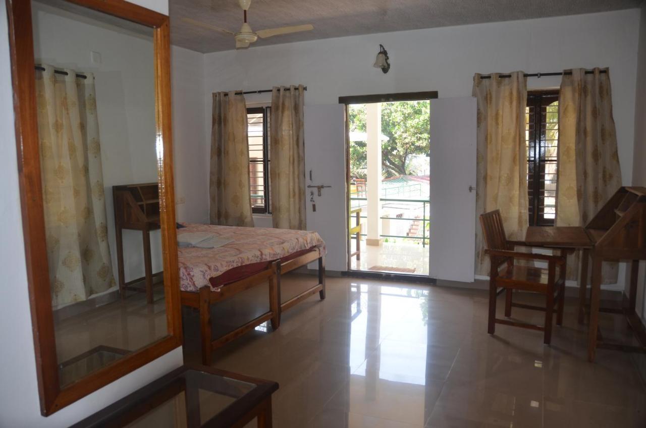 Arya Homestay Bougain Villa Gokarna  Exterior foto
