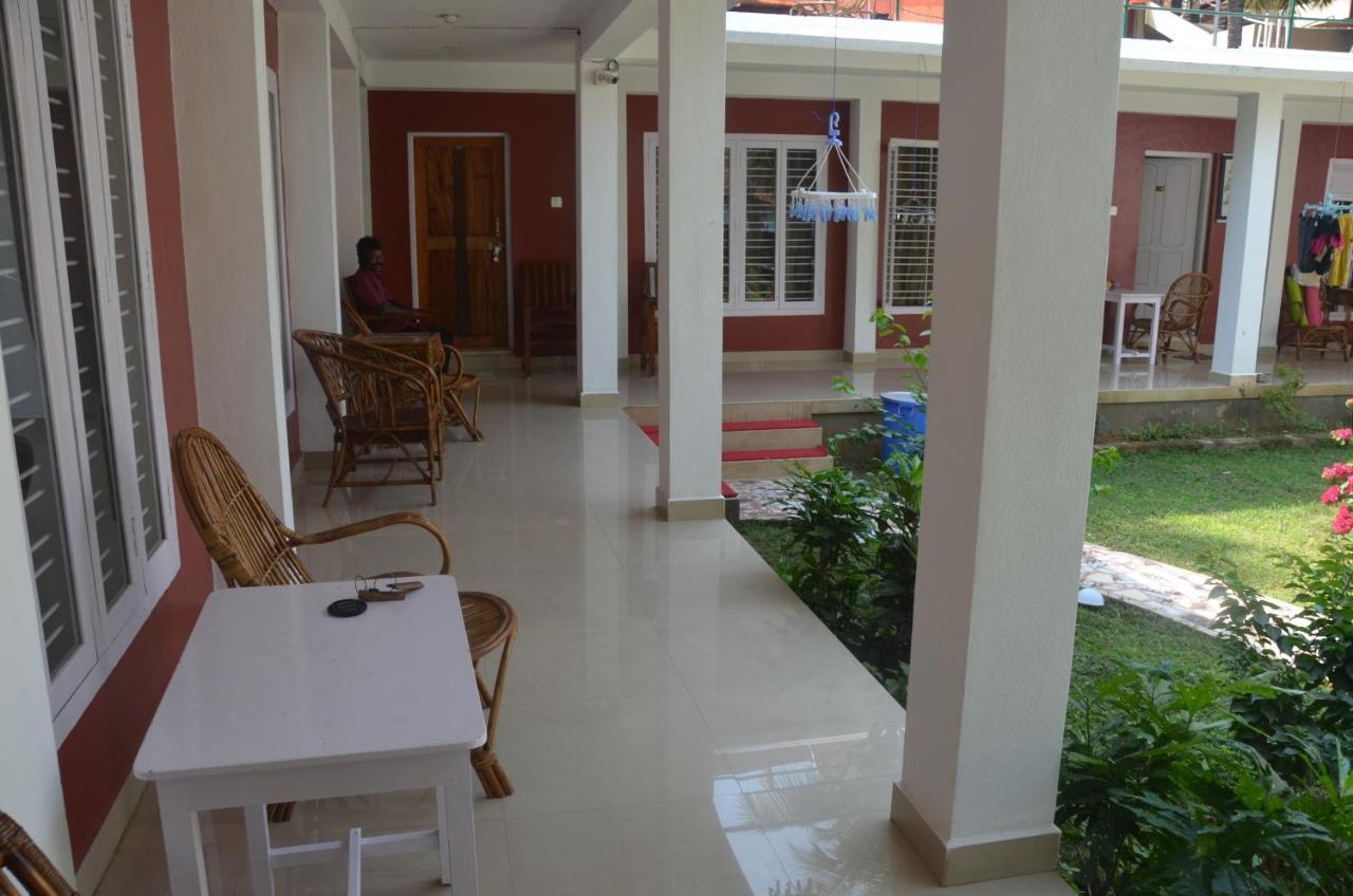 Arya Homestay Bougain Villa Gokarna  Exterior foto
